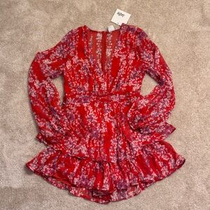 Selfie Leslie Maddox Fit & Flare Long Sleeve Romper Floral Vine Red Size M